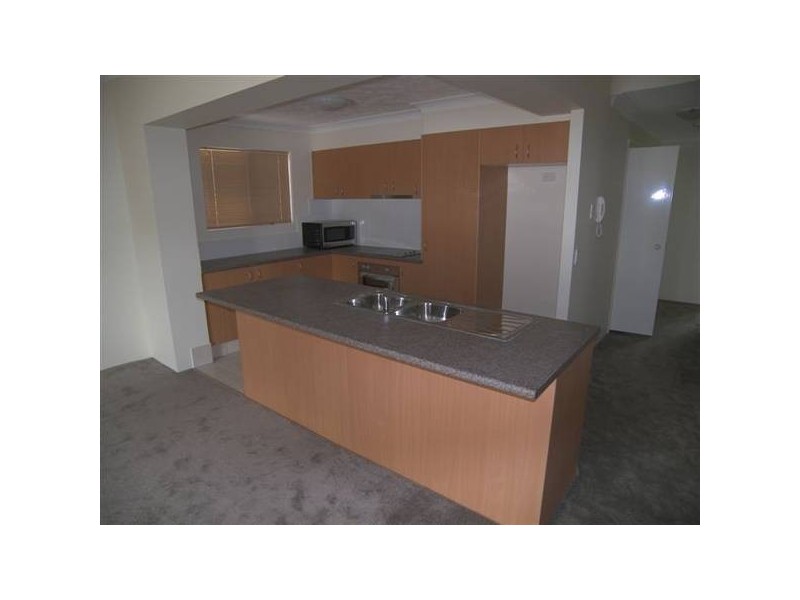 Labrador QLD 4215