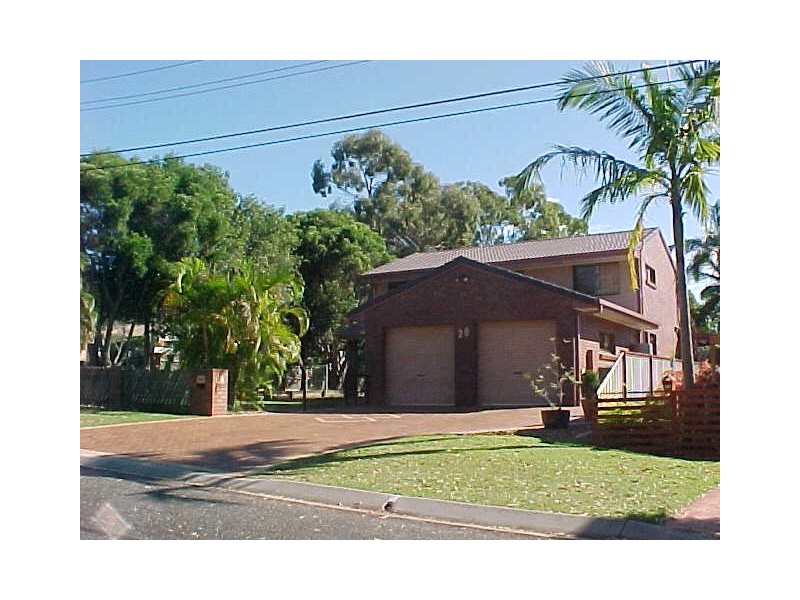 20 Robert Street, Wellington Point QLD 4160