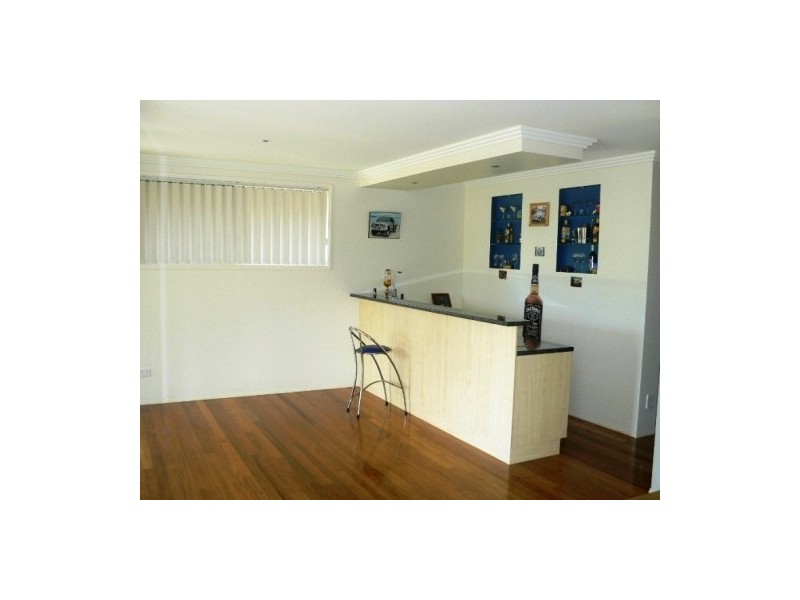 75 Cavell Street, Birkdale QLD 4159