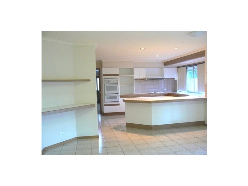 57 Dorsal Drive, Birkdale QLD 4159