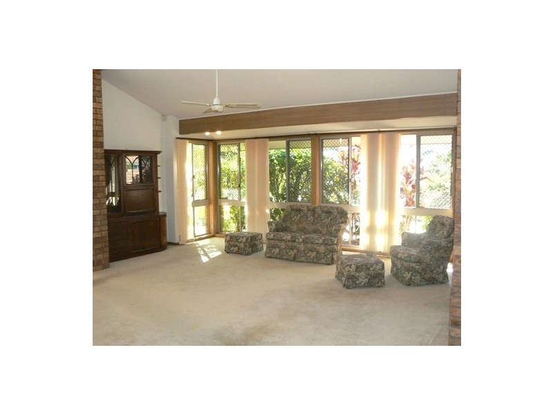 57 Dorsal Drive, Birkdale QLD 4159