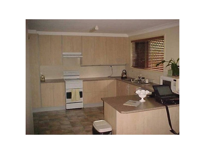 80 Ara Street, Camp Hill QLD 4152