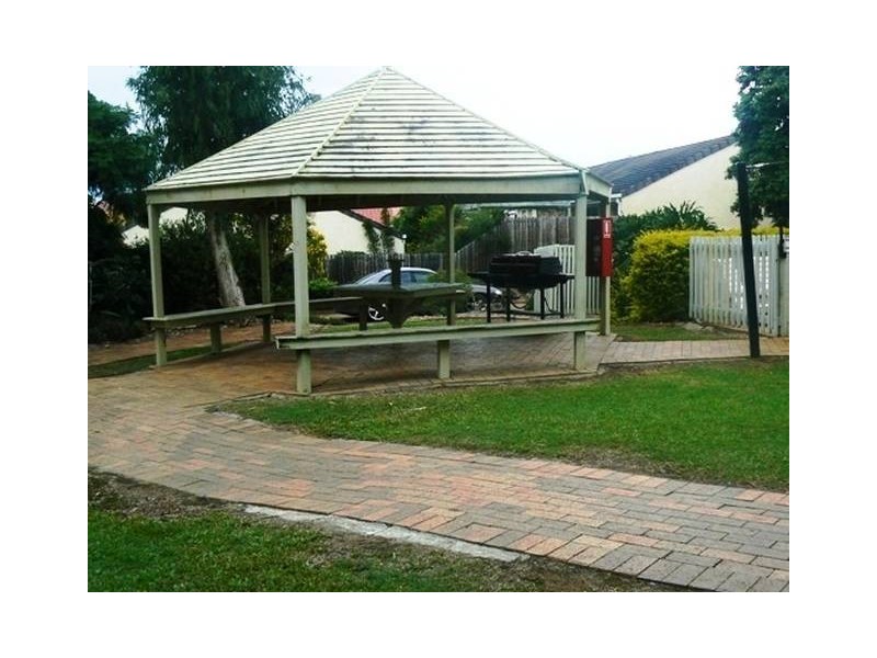 100/14 Kensington Street, Birkdale QLD 4159