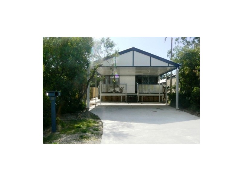 18 Hugh Street, Thorneside QLD 4158