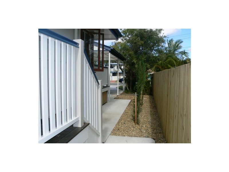 18 Hugh Street, Thorneside QLD 4158