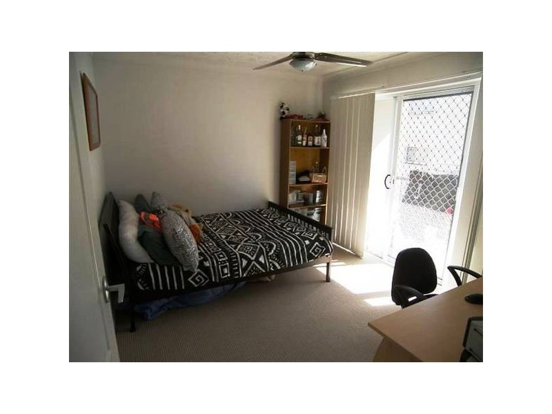 4/11 Clark Street, Biggera Waters QLD 4216