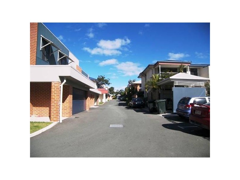 19/170 Whiting Street, Labrador QLD 4215