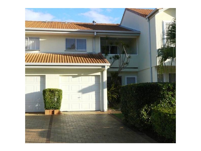 2/2 Channel Street, Cleveland QLD 4163