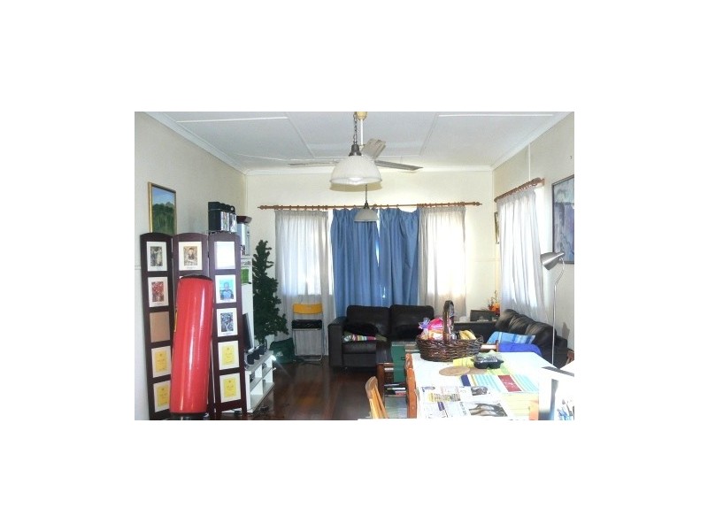 157 Dahlia Street, Cannon Hill QLD 4170