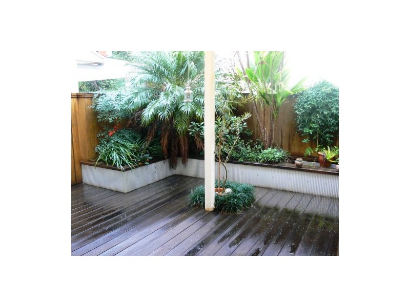 2/2 Channel Street, Cleveland QLD 4163