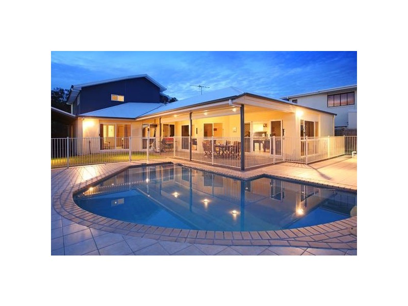 21 Allan Day Drive, Wellington Point QLD 4160