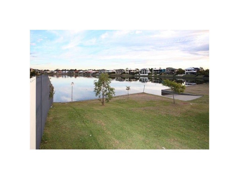21 Allan Day Drive, Wellington Point QLD 4160
