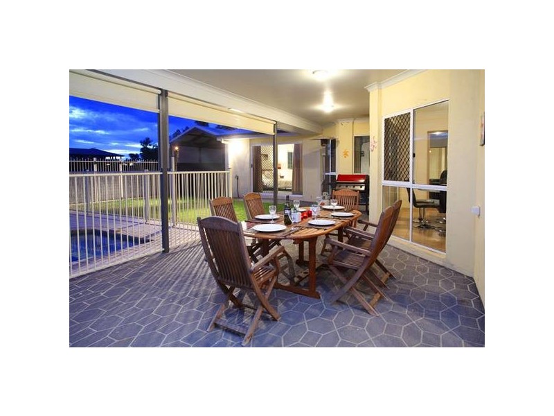 21 Allan Day Drive, Wellington Point QLD 4160