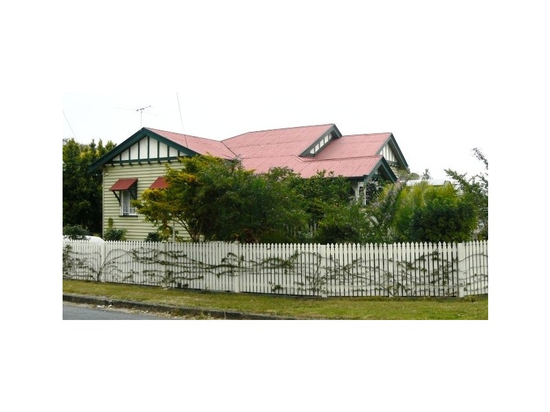 56 Fairfield Road, Fairfield QLD 4103