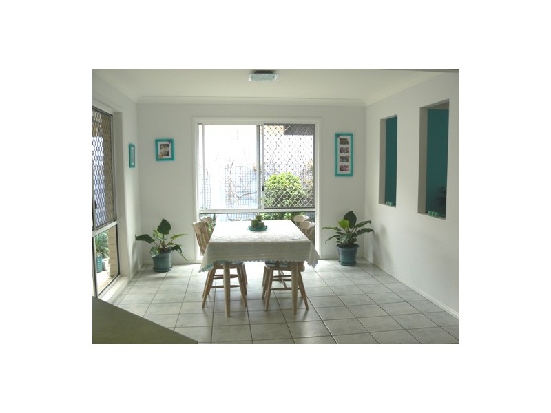 16 Haig Road, Birkdale QLD 4159