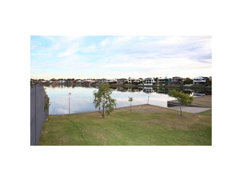 21 Allan Day Drive, Wellington Point QLD 4160