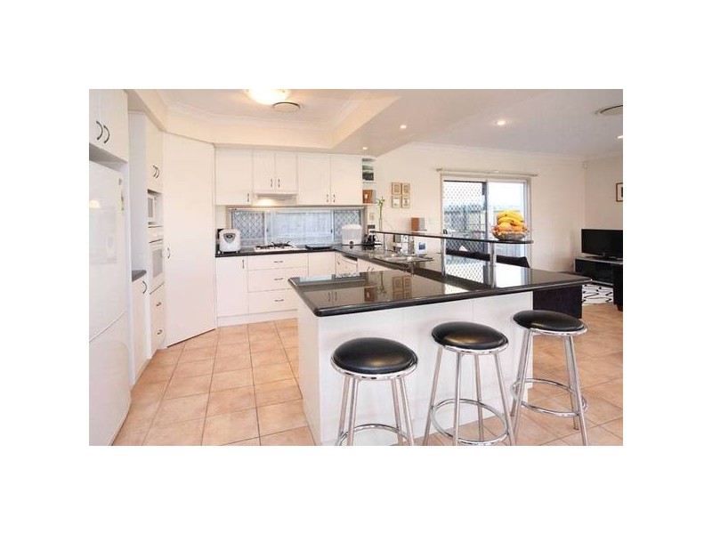 21 Allan Day Drive, Wellington Point QLD 4160