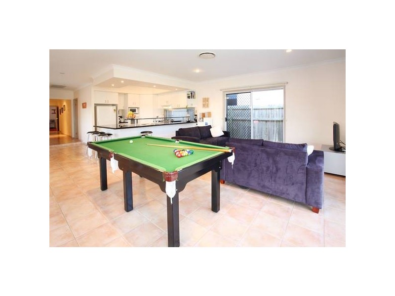 21 Allan Day Drive, Wellington Point QLD 4160