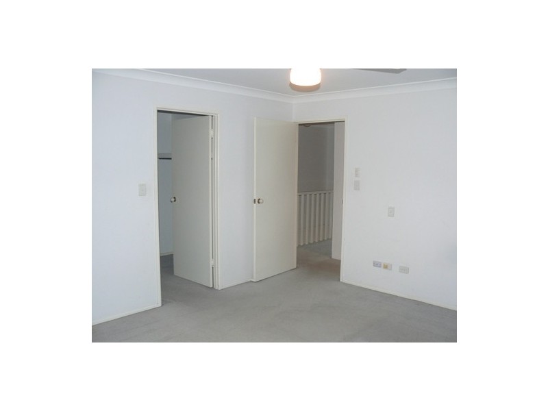 2/2 Channel Street, Cleveland QLD 4163