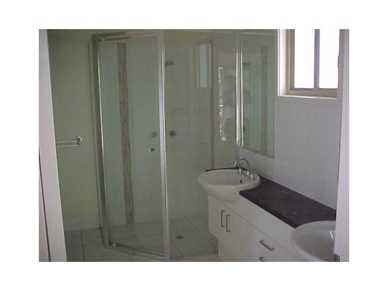 95 Thomas Street, Birkdale QLD 4159