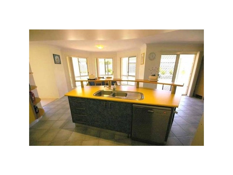 3 Helena Street, Wellington Point QLD 4160