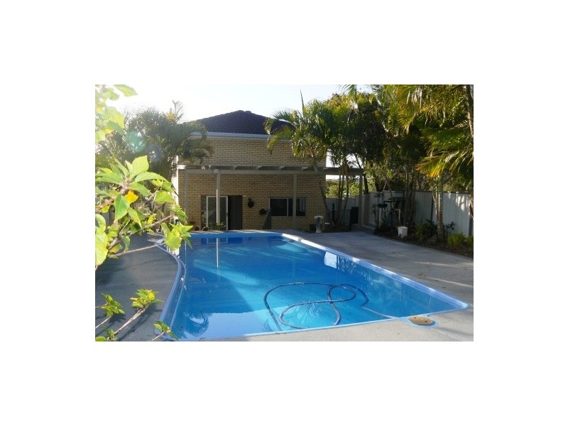 128 Queens Esplanade, Thorneside QLD 4158