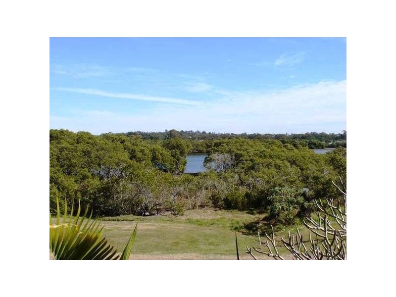 128 Queens Esplanade, Thorneside QLD 4158