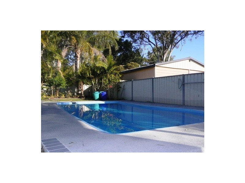 128 Queens Esplanade, Thorneside QLD 4158