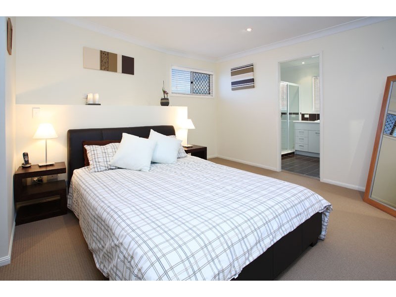 21 Allan Day Drive, Wellington Point QLD 4160
