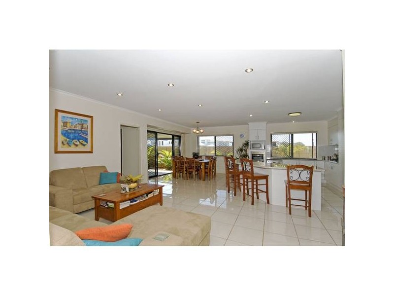 3 Nadine Crescent, Thornlands QLD 4164