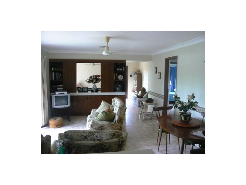 1 Loffs Road, Loganholme QLD 4129
