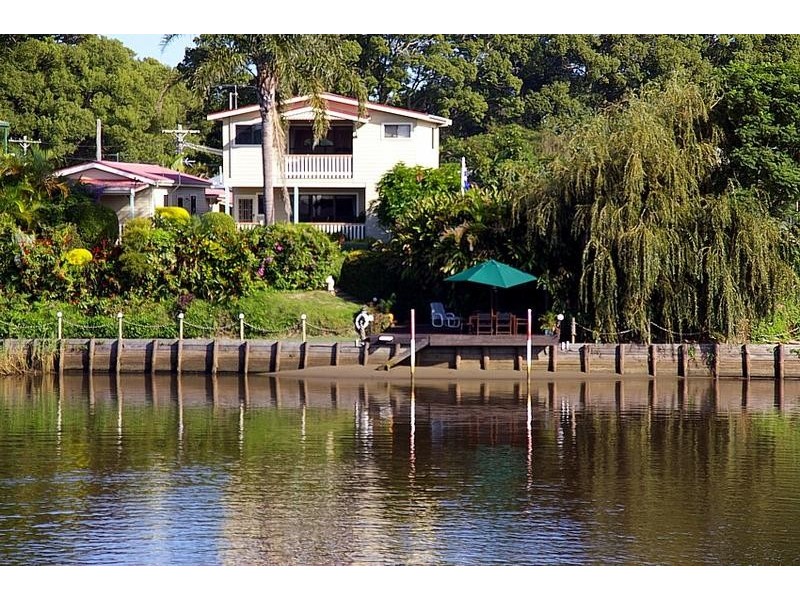 13 Russell Avenue, Smithtown Via, South West Rocks NSW 2431