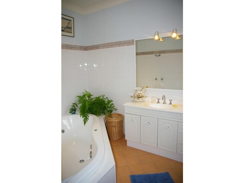 13 Russell Avenue, Smithtown Via, South West Rocks NSW 2431