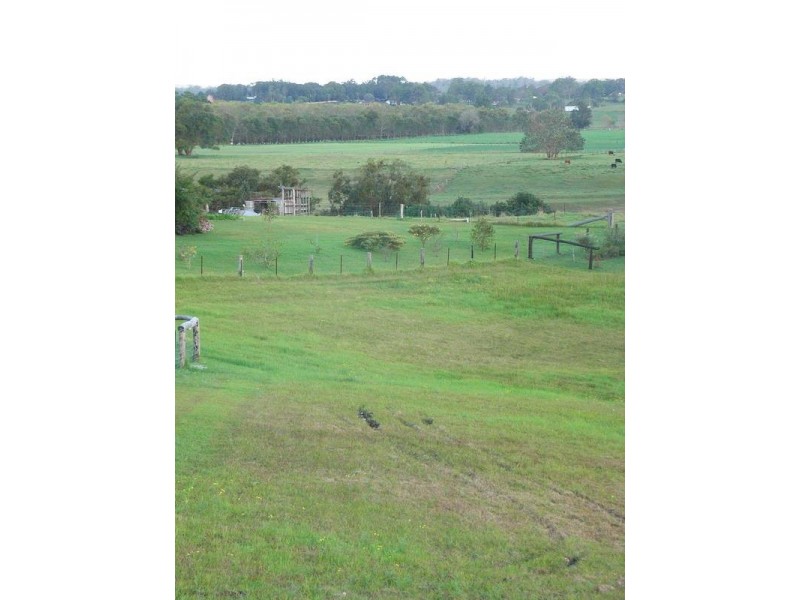 8 Harold Hughes Place, Kempsey NSW 2440