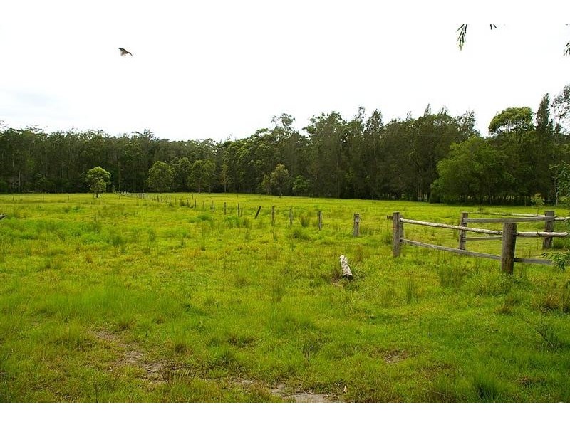 697 Beranghi Road, Crescent Head NSW 2440