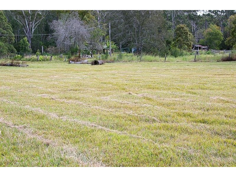 697 Beranghi Road, Crescent Head NSW 2440