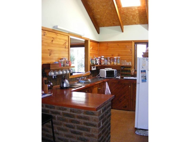 9 Nineteenth Ave, Stuarts Point NSW 2441