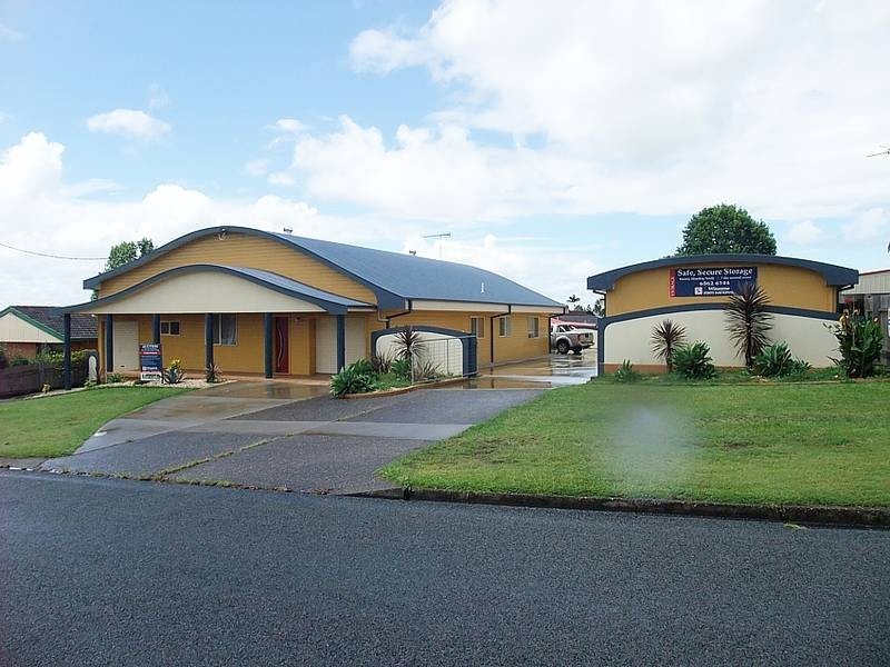 11-13 Cochrane Street, Kempsey NSW 2440