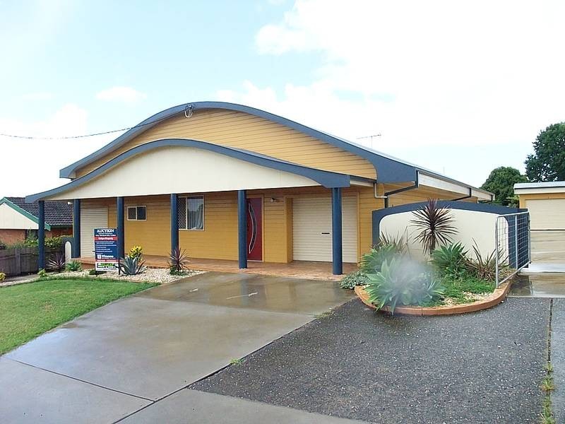 11-13 Cochrane Street, Kempsey NSW 2440