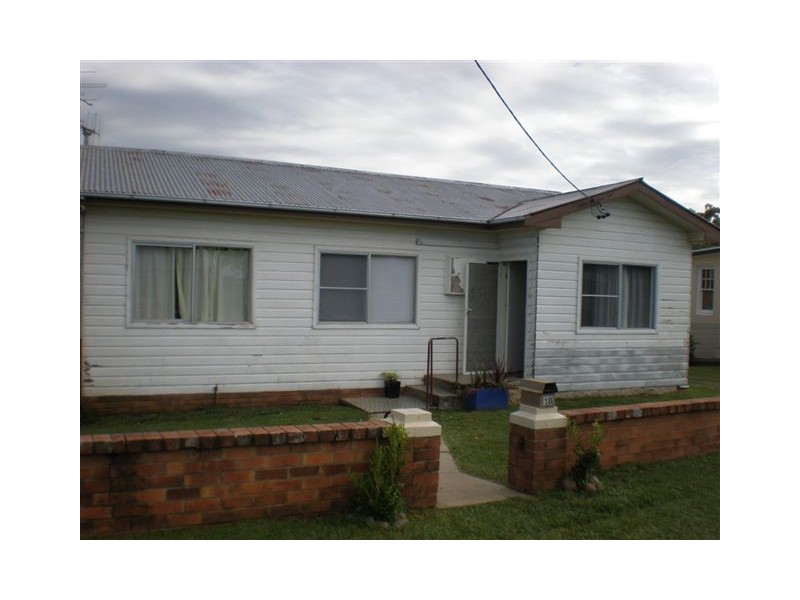18 Park Avenue, West Kempsey NSW 2440
