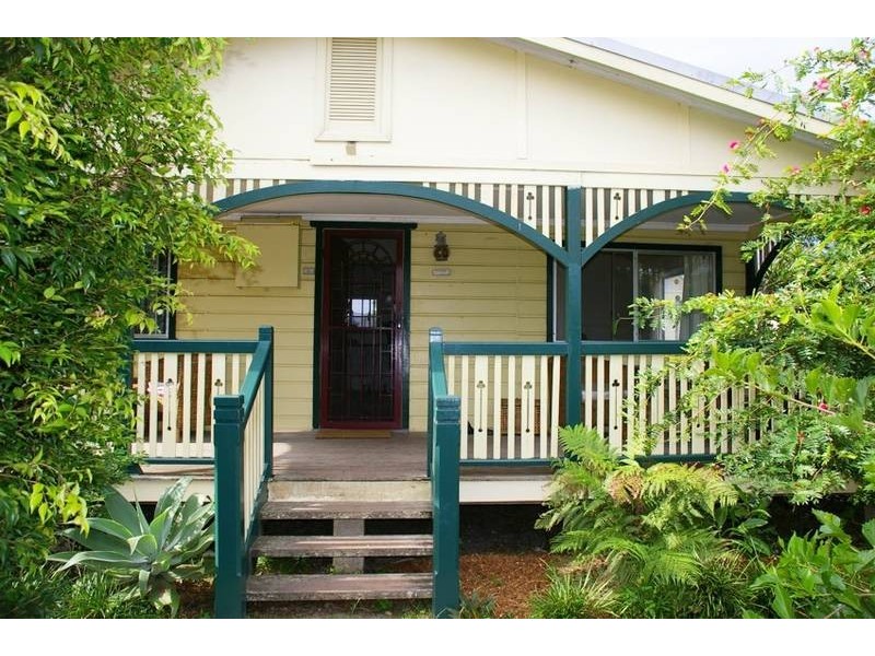 21 Pacific Street, Crescent Head NSW 2440