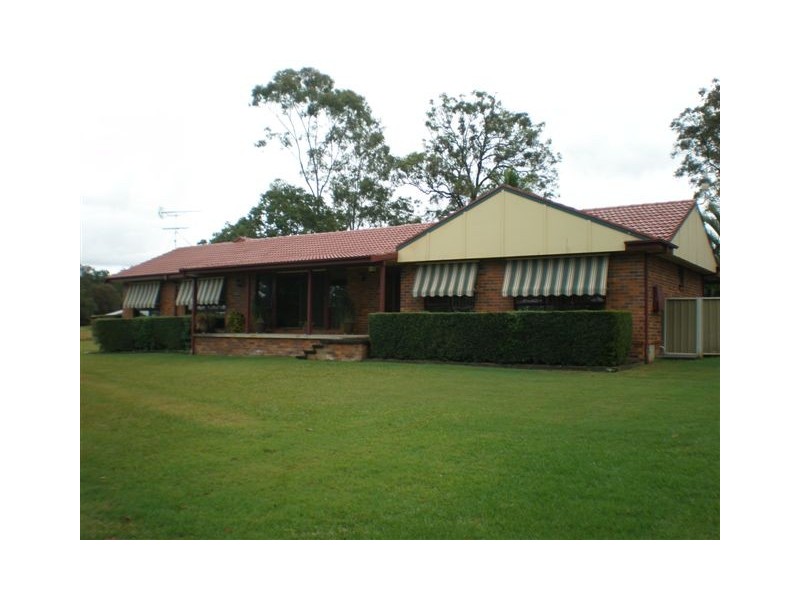 9 Airport Road, Aldavilla NSW 2440