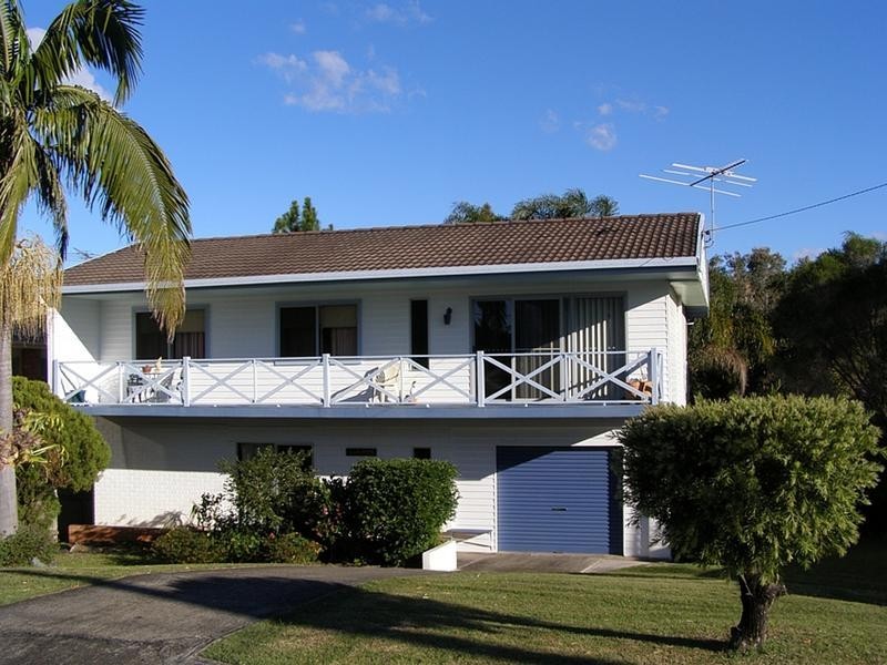 13 Currawong Crescent, South West Rocks NSW 2431