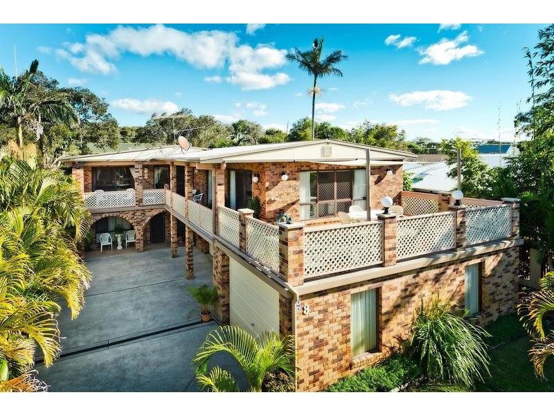 8 Hutcheson Street, Hat Head NSW 2440