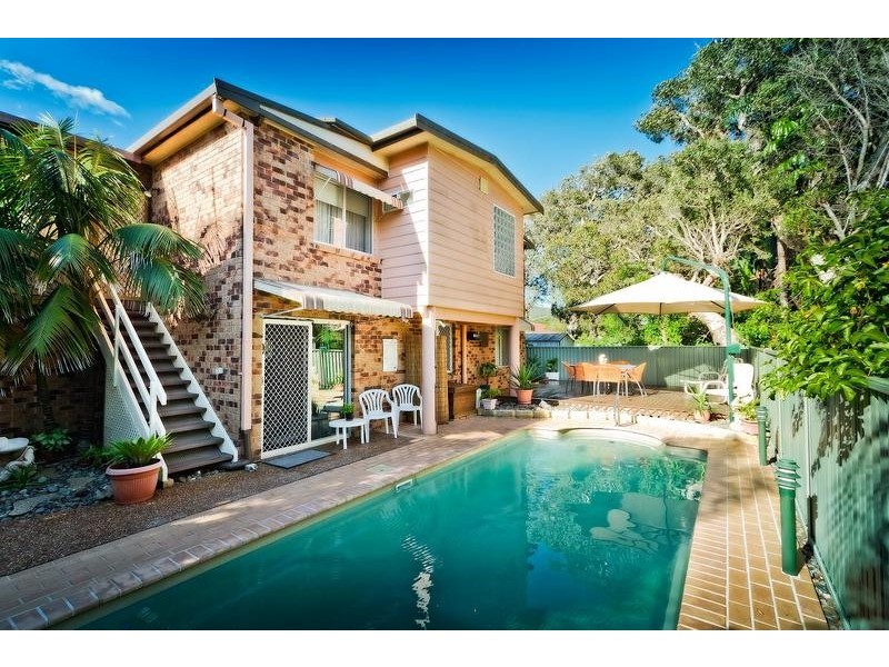 8 Hutcheson Street, Hat Head NSW 2440