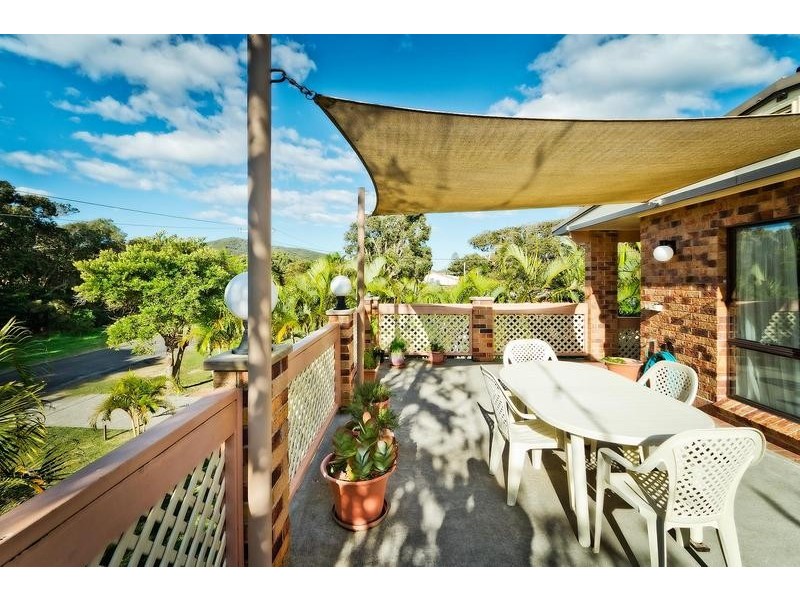 8 Hutcheson Street, Hat Head NSW 2440