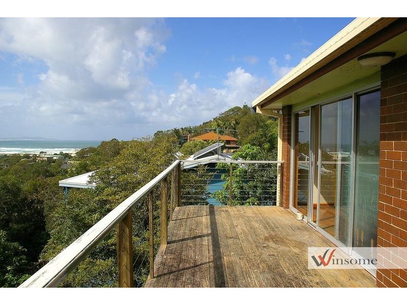 8 Comara Terrace, Crescent Head NSW 2440