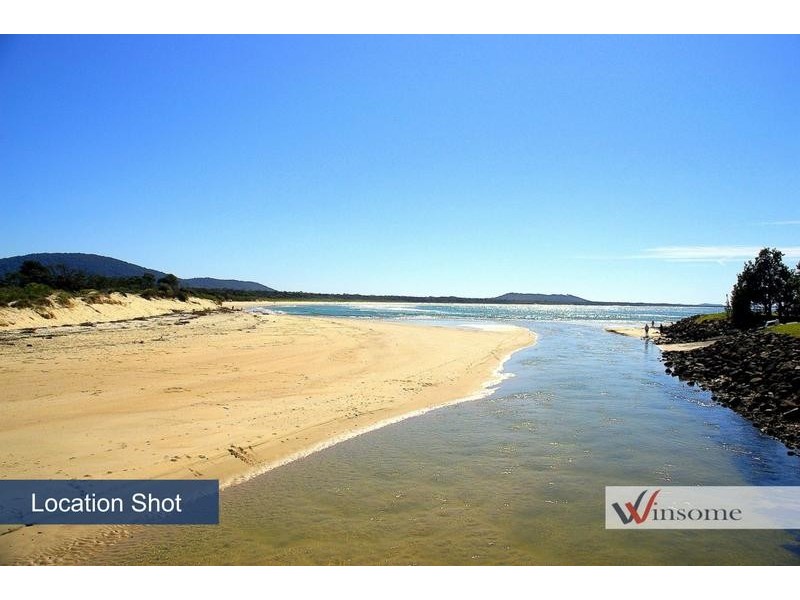 8 Comara Terrace, Crescent Head NSW 2440