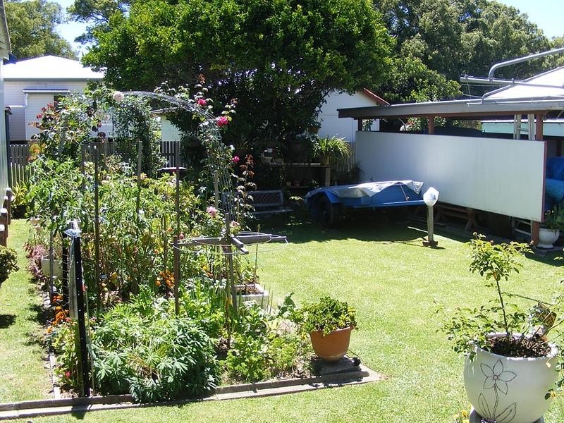 4 Russell Ave, Smithtown NSW 2440