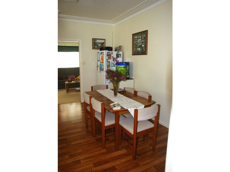 4 Russell Ave, Smithtown NSW 2440